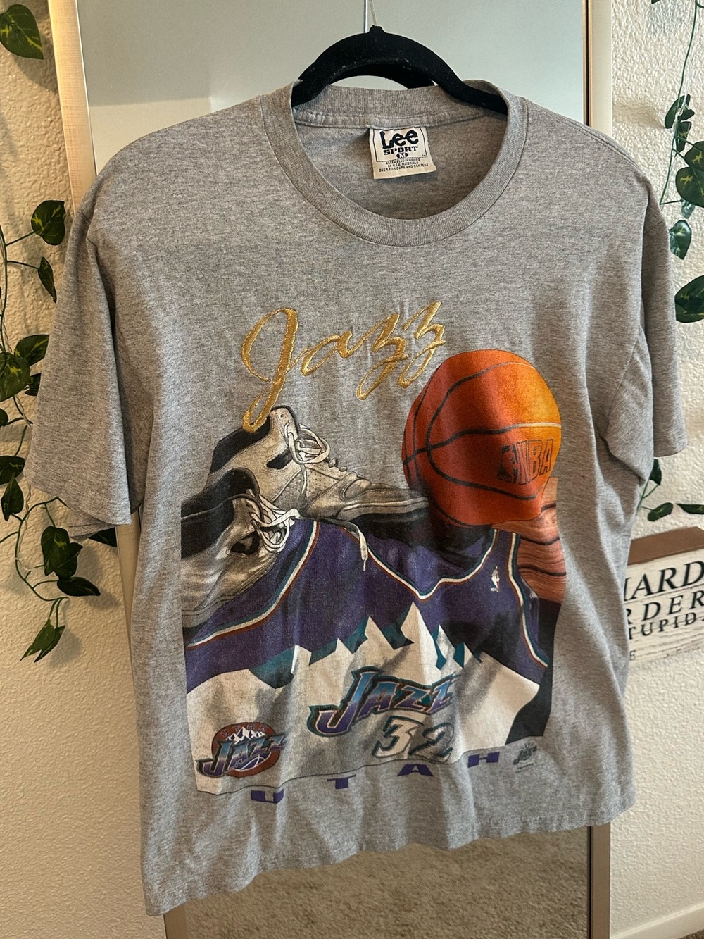 Vintage Lee Gray Utah Jazz Graphic Tee with Orange Basketball